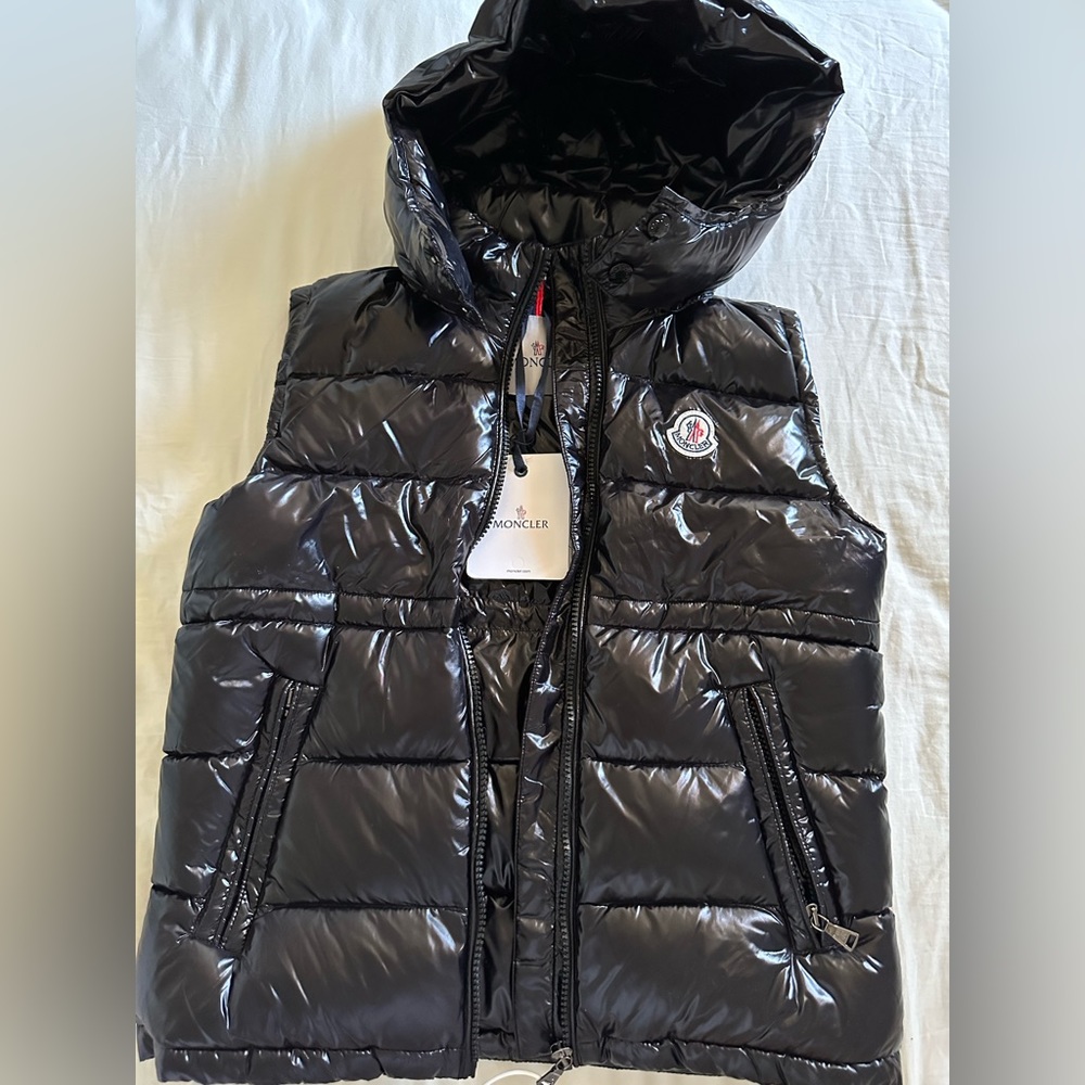 Moncler kid hooded vest